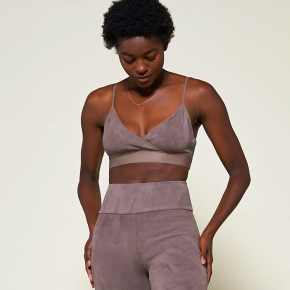 Womn. Other - Womn. Gene Triangle Bralette Size S